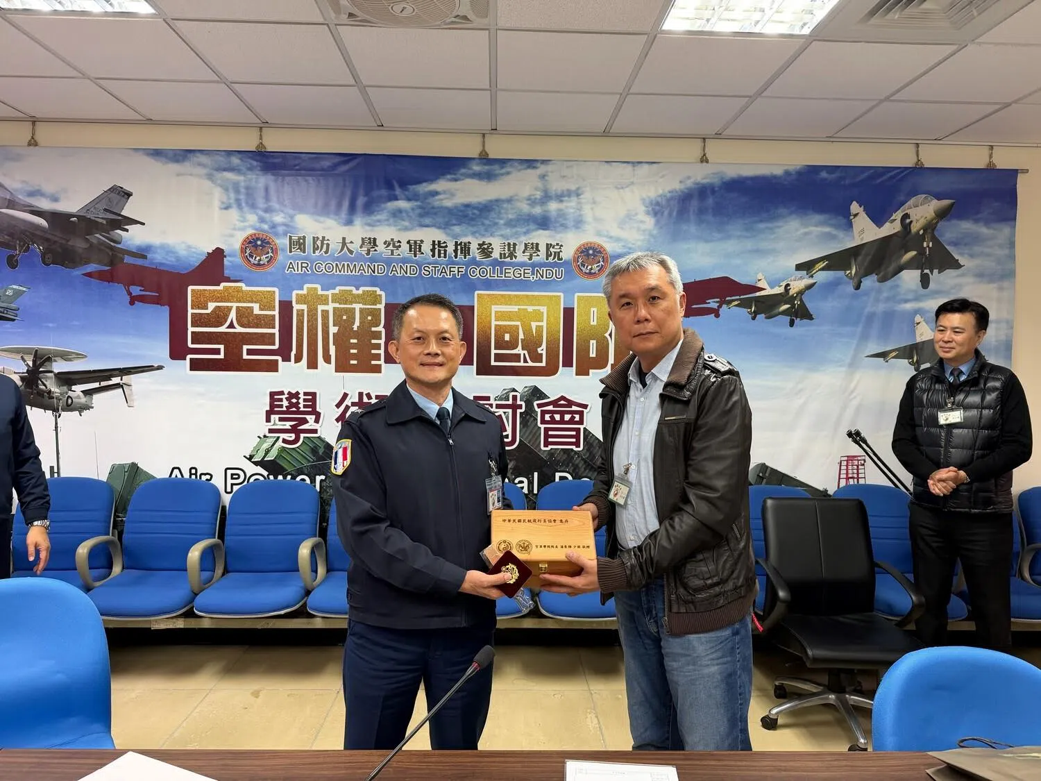115/1/27拜訪國防大學空軍學院活動花絮